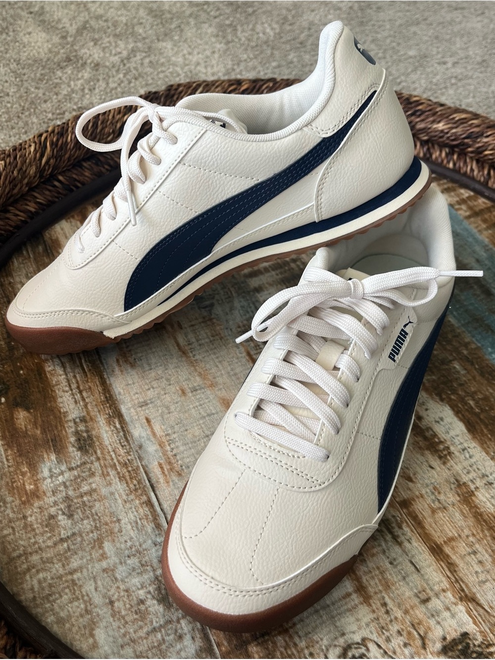 Puma Women’s White Sneakers with Navy Formstripe - Picture 2 of 7